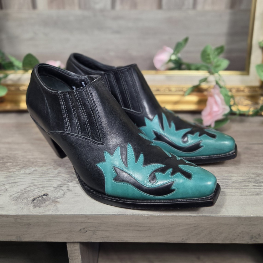 Charlie 1 Horse Black Turquoise Leather Western Ankle Booties Women's Size 7